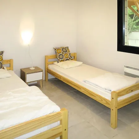 Holiday home Holiday Yara By Interhome